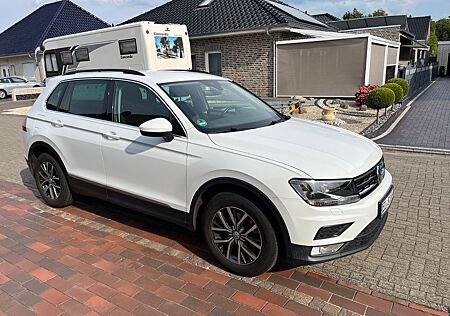 VW Tiguan Volkswagen 2.0 TDI SCR BMT Comfortline Comfortline
