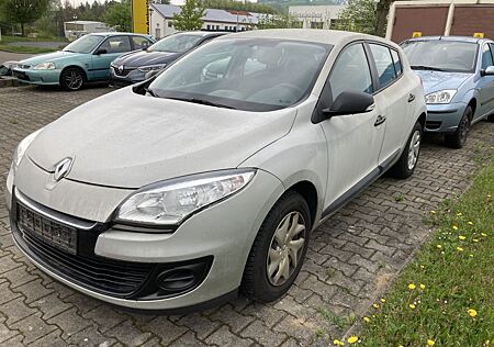 Renault Megane 1.6 16V 100 Authentique