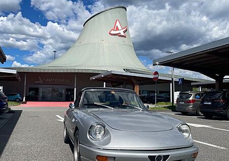 Alfa Romeo Spider Serie IV mit Hardtop