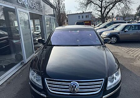VW Phaeton Volkswagen 5.0 V10 TDI lang 4M. Tiptronic 5-Sit...