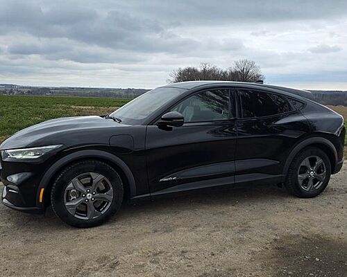 Ford Mustang Mach-E Emotor Extended Range 216kW, ...