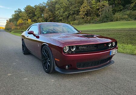 Dodge Challenger R/T Scat Pack 6.4L HEMI V8 Automatik