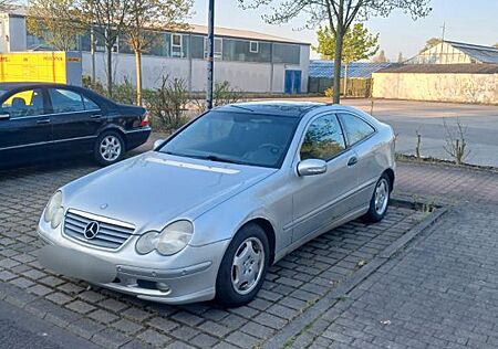 Mercedes-Benz CL 180
