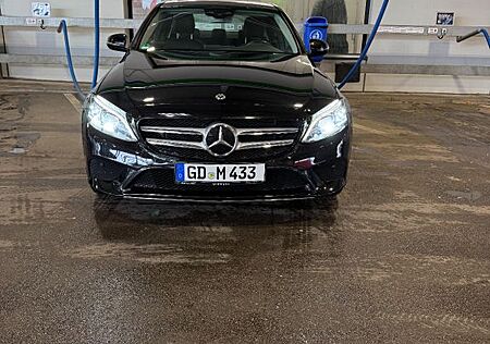 Mercedes-Benz C 400 4MATIC