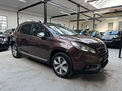 Peugeot 2008 Allure *PANO*NAVI*PDC*SHZ*
