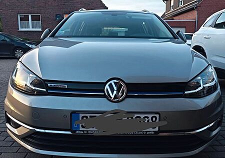 VW Golf Volkswagen 1.5 TSI ACT OPF BlueMot. Comfort Varian...