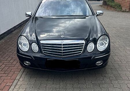 Mercedes-Benz E 320 CDI ELEGANCE KLIMA AHK NAVI