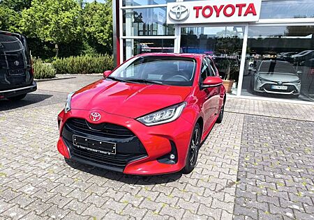 Toyota Yaris Hybrid 116 1.5 VVT-i Teamplayer
