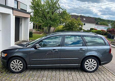 Volvo V50 2.0 Diesel Automatik | TÜV bis 12/2025 | 8-f