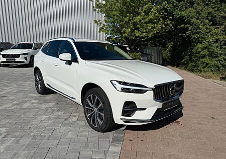 Volvo XC 60 XC60 T6 AWD+INSCR.EXPR+AHK+20"+UNFALLFREI+PRIVAC