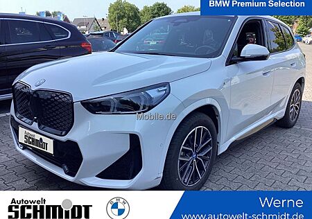 BMW iX1 eDrive20 M Sportpaket + GARANTIE-bis-01.2029