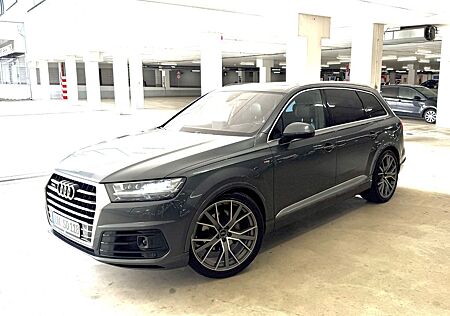 Audi Q7 50 TDI quattro tiptronic -