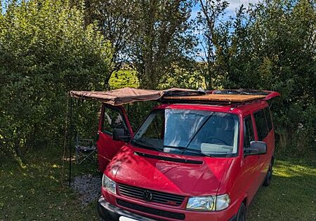 VW T4 Multivan Volkswagen 2.5 TDI mit Campingausbau