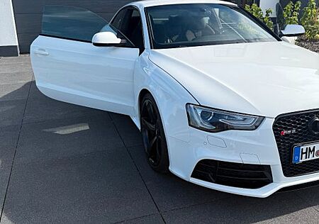 Audi RS5 4.2 FSI S tronic quattro