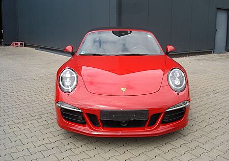 Porsche 991 Carrera 4 GTS Cabriolet