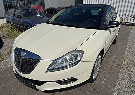 Lancia Delta Platino 1,4*Klimatronic*