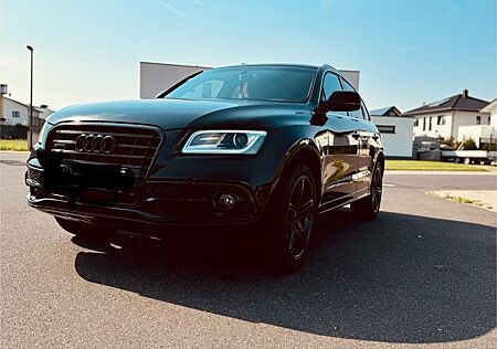 Audi Q5 3.0 TDI S tronic quattro -s line