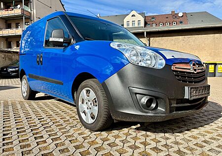 Opel Campo