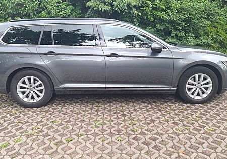 VW Passat Variant Volkswagen 2.0 TDI SCR 140kW BMT Comfort...