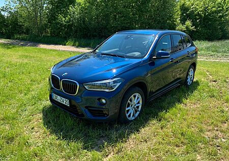 BMW X1 xDrive20d Sport Line | HUD | AHK