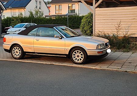 Audi Cabriolet 2.3 Automatik 1Hand Scheckheft