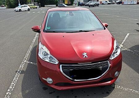 Peugeot 208 1.6 Allure 120 VTi Allure