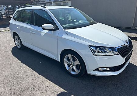 Skoda Fabia 1.0l TSI 70kW DSG AMBITION COMBI AMBITION
