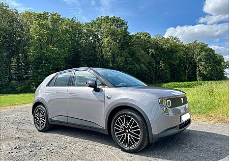 NIO Firefly Comfort Panorama Leder Sitzbelüf+Massage