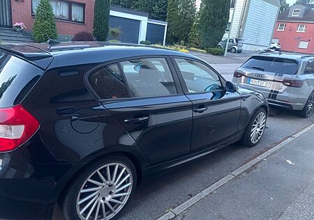BMW 118i - 1er Reihe M Paket