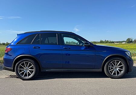 Mercedes-Benz GLC 63 AMG 4-MATIC PANO*MEMORY*360° KAMERA*KEYLE