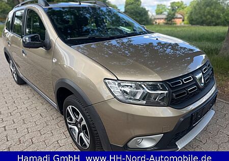 Dacia Logan //AUTOMATIK//KLIMA//USB//KAMERA//