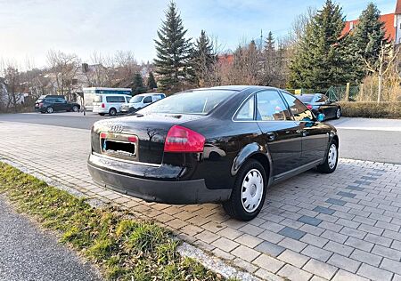 Audi A6 2.4 tiptronic -