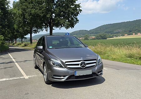 Mercedes-Benz B 180 BlueEFFICIENCY Edition