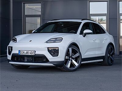 Porsche Macan 4 BOSE Matrix 22'' ACC Offroad Design-Pake