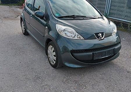 Peugeot 107 Filou 70 Filou