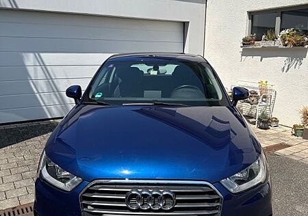 Audi A1 1.0 TFSI ultra sport sport