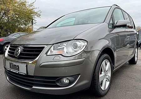 VW Touran Volkswagen United 1,6l*1 Hand*Navi*PDC*Klima*