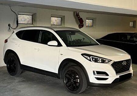 Hyundai Tucson 1.6 GDI Pure Pure