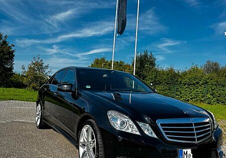 Mercedes-Benz E 350 Mercedes CDI Automatik AMG Paket AIRMATIC