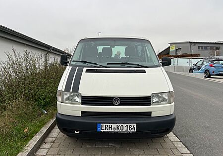 VW T4 Kombi Volkswagen , TÜV, Standheizung, viele Neuteile