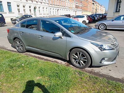 Toyota Avensis 1,8-l-Valvematic Comfort Life