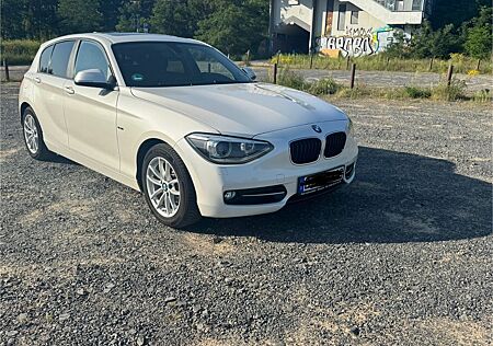 BMW 116d Sport Line Sport Line