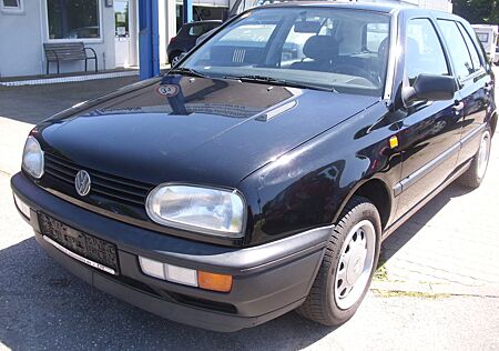 VW Golf Volkswagen 1.4i New Orleans Opi`s Oldie 1.Hd./H-fähig