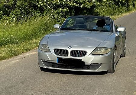 BMW Z4 Roadster 2.0i -gepflegter Zustand 150PS