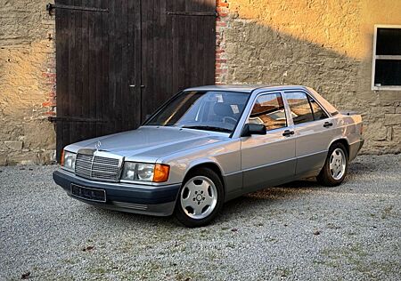 Mercedes-Benz 190 190E 1.8L W201 Tüv neu Schiebedach Alufelgen