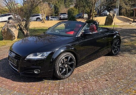 Audi TT Coupe/Roadster 2.0 TFSI Roadster