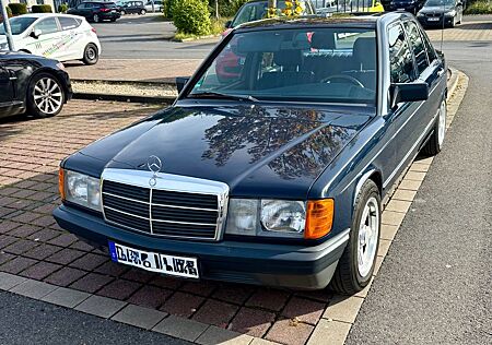 Mercedes-Benz 190