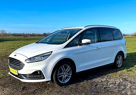 Ford Galaxy Hybrid Titanium / 7 SITZE / CARPLAY / DAB