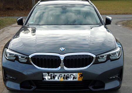 BMW 320d Touring Neues Modell G21 Sport Line AUT HUD