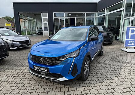 Peugeot 3008 Hybrid 225 Allure, Navigation, Sitzheizung